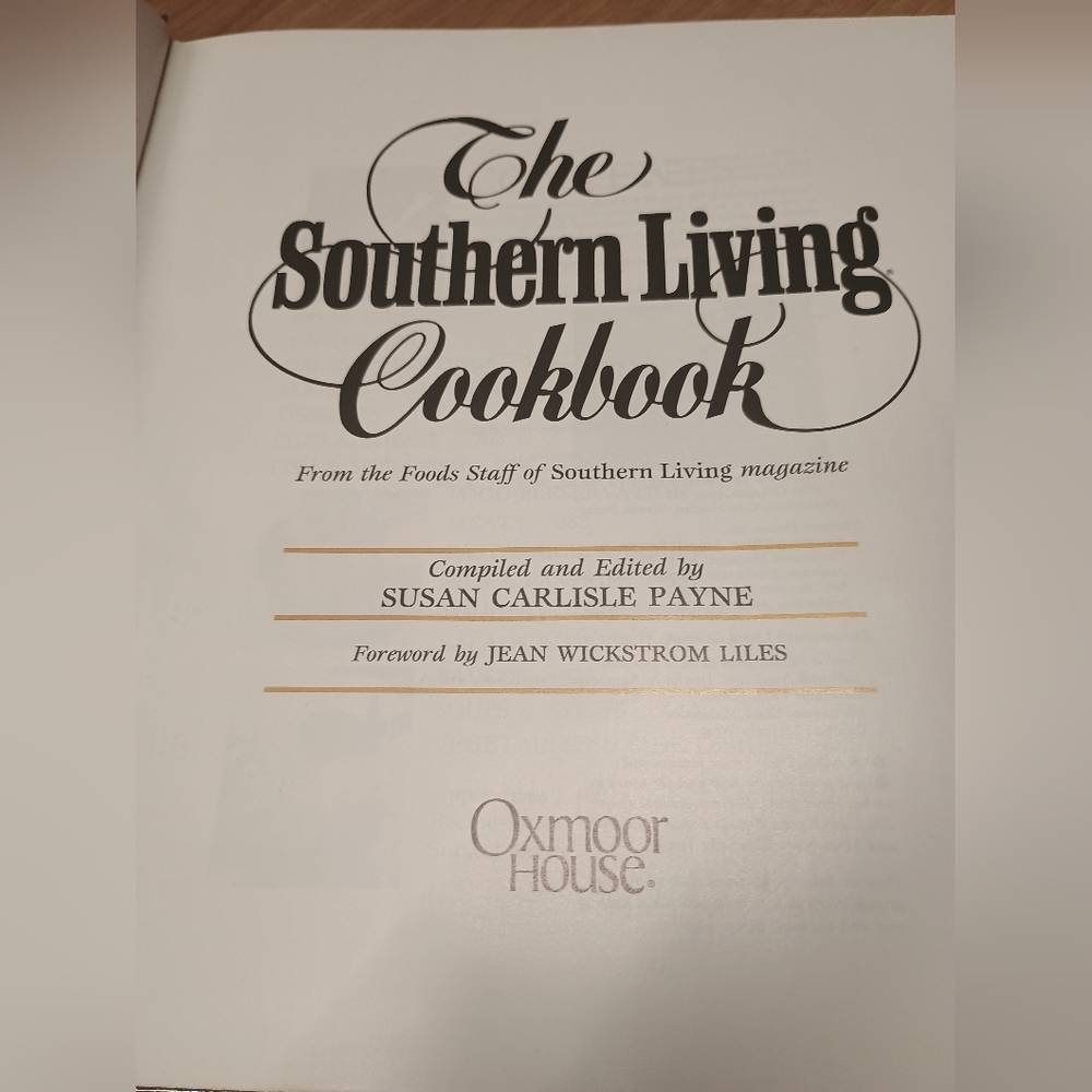 Vintage The Southern Living Cookbook (Hardcover 1987). Recipes Cooking Kitchen. - Picture 4 of 10